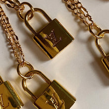 Load image into Gallery viewer, Mini LV Necklace
