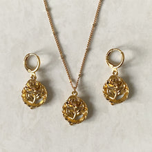 Load image into Gallery viewer, Just Rosy Necklace
