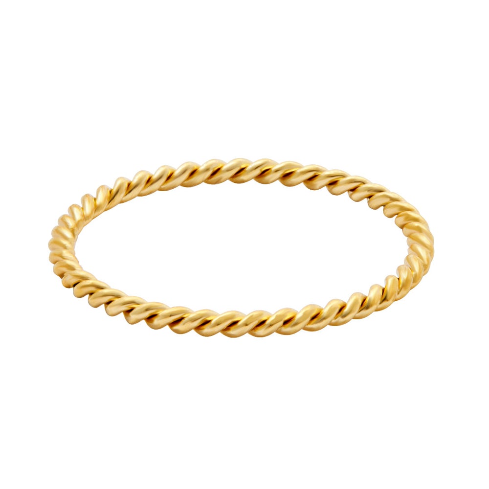 Twist Ring